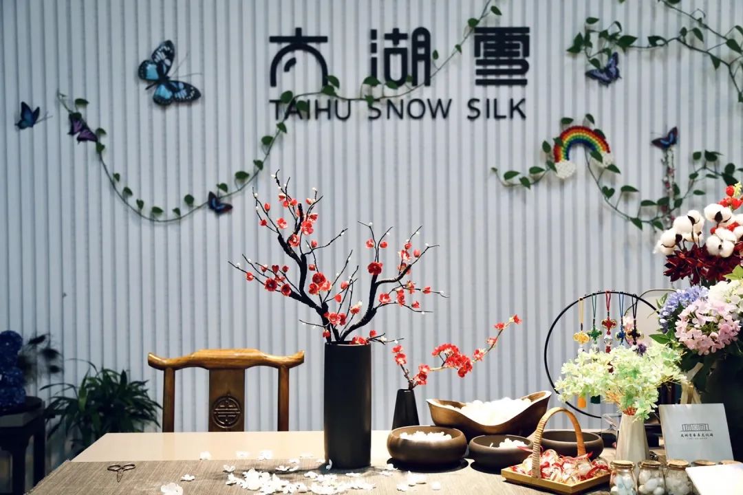 Taihu Schnee Seide Kokonblumenkunst