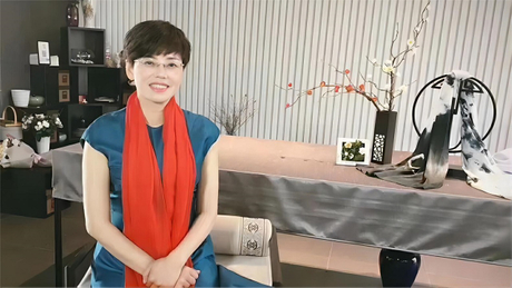 Ms Hu.jpg