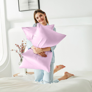 Seidenkissenbezug im neuen Design
