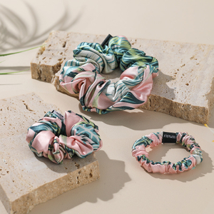 19 Momme Haargummis mit Blumenmuster aus 100 % Seide 