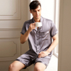 Klassisches kurzes Seidenpyjama-Set für Herren
